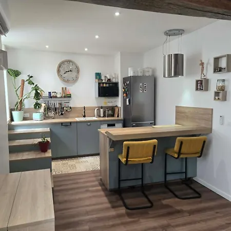 公寓 Cocon Design Et Terrasse Au Calme Sur Le Vieux Port